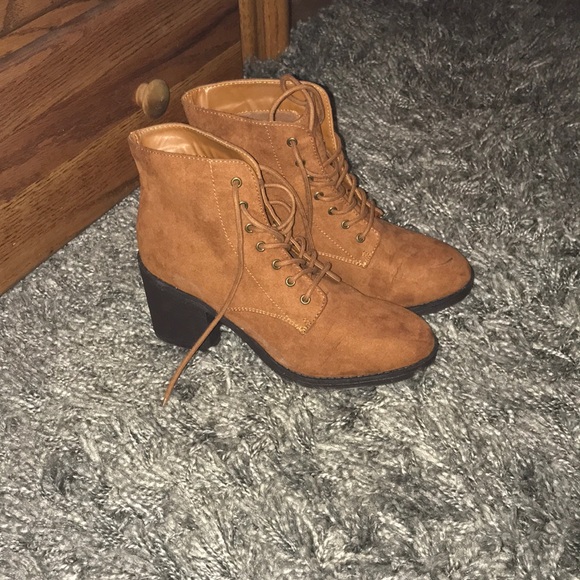 Faux suede ankle boots, combat style - Picture 2 of 3